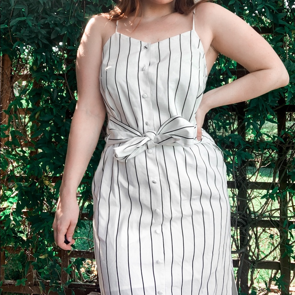 Two Way Wear Striped Midi Length Brunch Dress - Picture 2 of 5